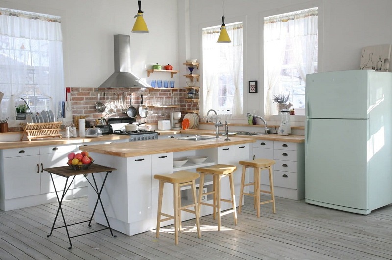 Tủ bếp thông minh là một giải pháp mang lại hiệu quả cho những căn bếp chật hẹp, giúp tiết kiệm diện tích tối đa.