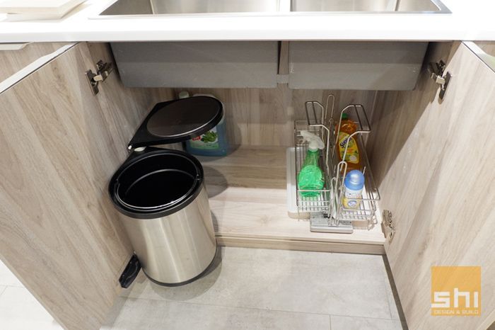 Kệ đựng chai lọ tẩy rửa, thùng rác Imundex - Mẫu 02