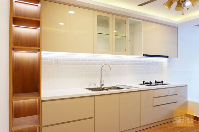 Mẫu tủ bếp gỗ mdf chống ẩm phủ acrylic kiểu chữ i