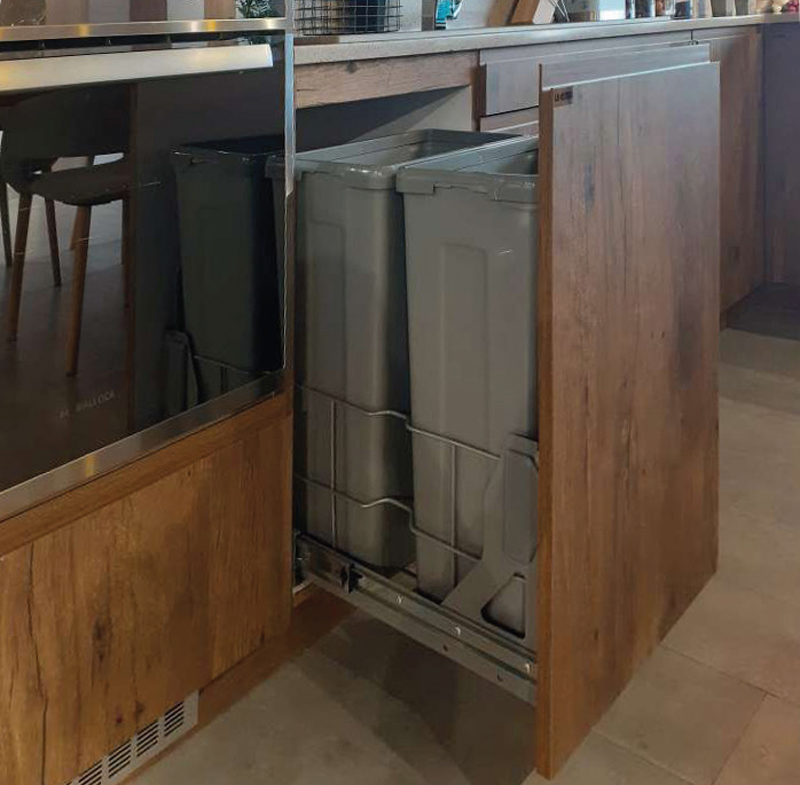 Mẫu thùng rác dành riêng cho tủ nhà bếp - Hình 07