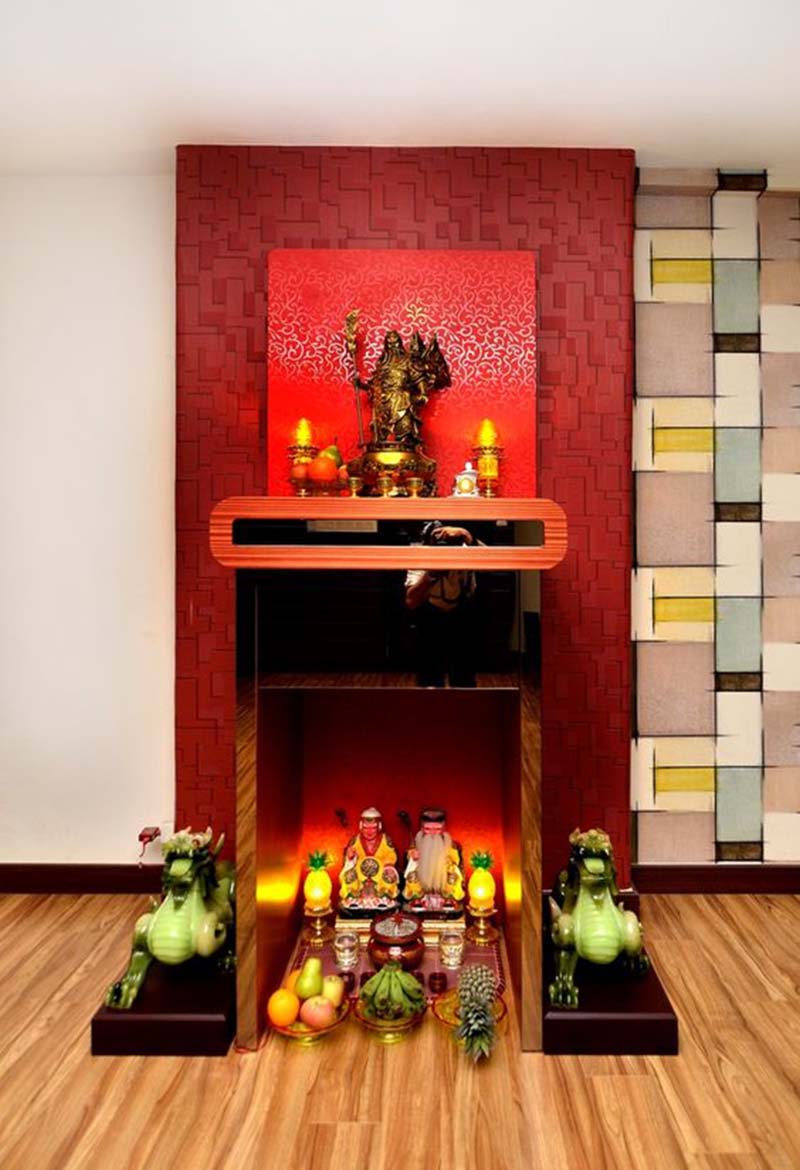 Bàn thờ ông Địa sang trọng