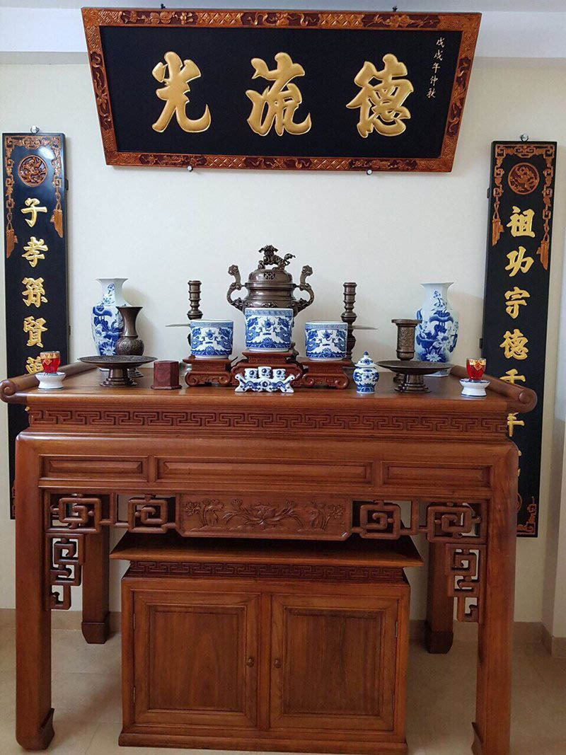 Hướng đặt bàn thờ theo tuổi gia chủ