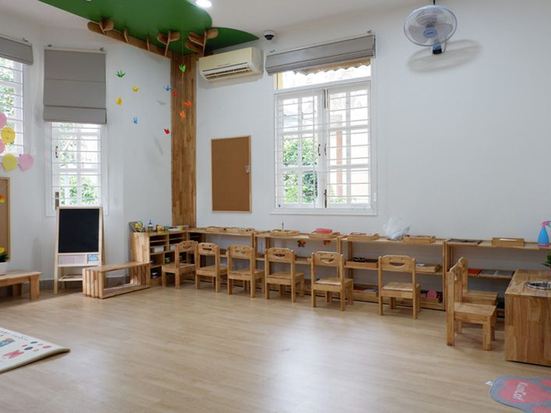 Bàn ghế phù hợp cho trường mẫu giáo