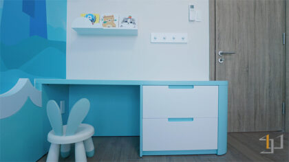 Hoàn thiện lắp đặt bàn học dành cho bé