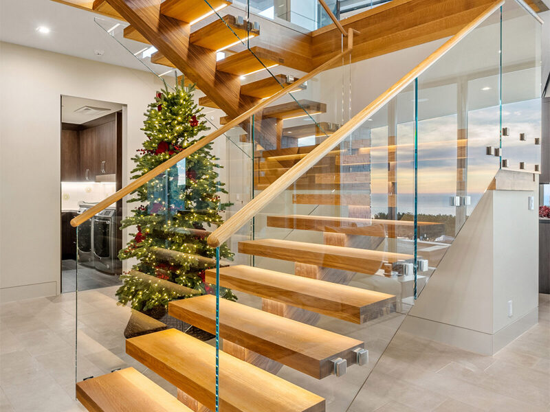 399+ mẫu cầu thang gỗ đẹp, đa phong cách [Kèm báo giá]