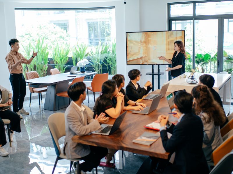 CEO Nguyễn Nam đồng hành cùng đội ngũ vượt qua giai đoạn khó khăn
