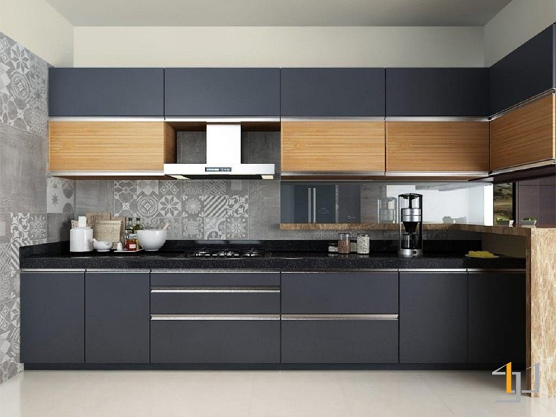 Mẫu tủ bếp nhôm kính màu xanh phối gỗ