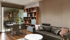 Sofa và bàn trà hiện đại được sử dụng trong phòng khách