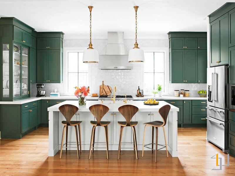 Tủ bếp phối trắng xanh cho người mệnh mộc